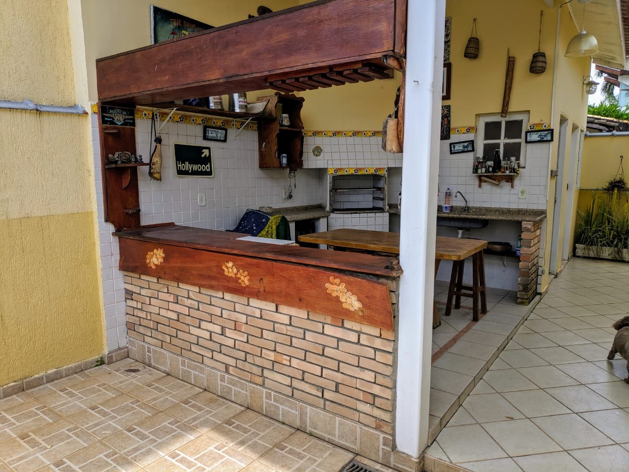 Imóvel de luxo no Urbanova: Casa em condomínio com 4 quartos, 2 suítes e 4 vagas de garagem em São José dos Campos-SP.