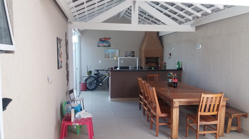 Excelente casa tem condomínio fechado no terras do vale