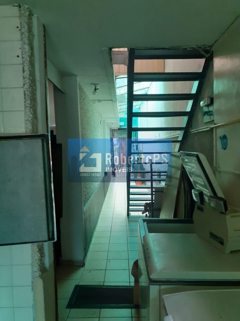 Prédio Comercial à Venda em São José dos Campos-SP: 20 Quartos, 10 Salas, 6 Banheiros, 15 Vagas de Garagem, 800m² no Jardim Bela Vista!