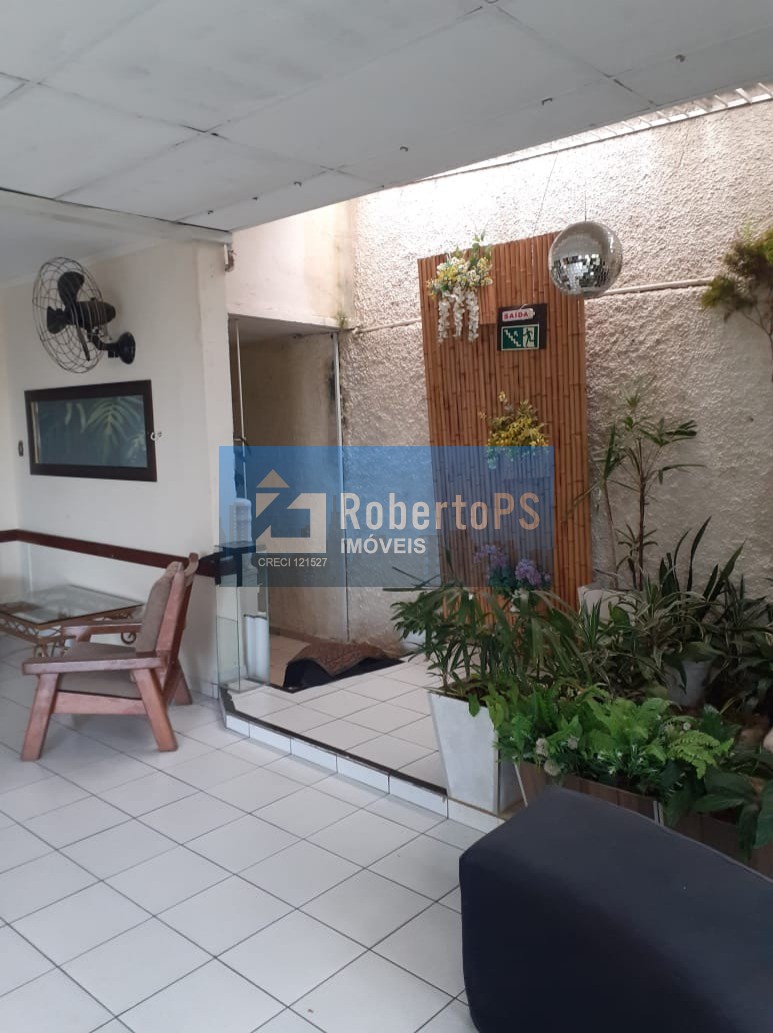 Prédio Comercial à Venda em São José dos Campos-SP: 20 Quartos, 10 Salas, 6 Banheiros, 15 Vagas de Garagem, 800m² no Jardim Bela Vista!