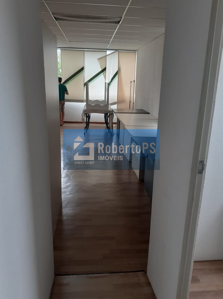 Prédio Comercial à Venda em São José dos Campos-SP: 20 Quartos, 10 Salas, 6 Banheiros, 15 Vagas de Garagem, 800m² no Jardim Bela Vista!