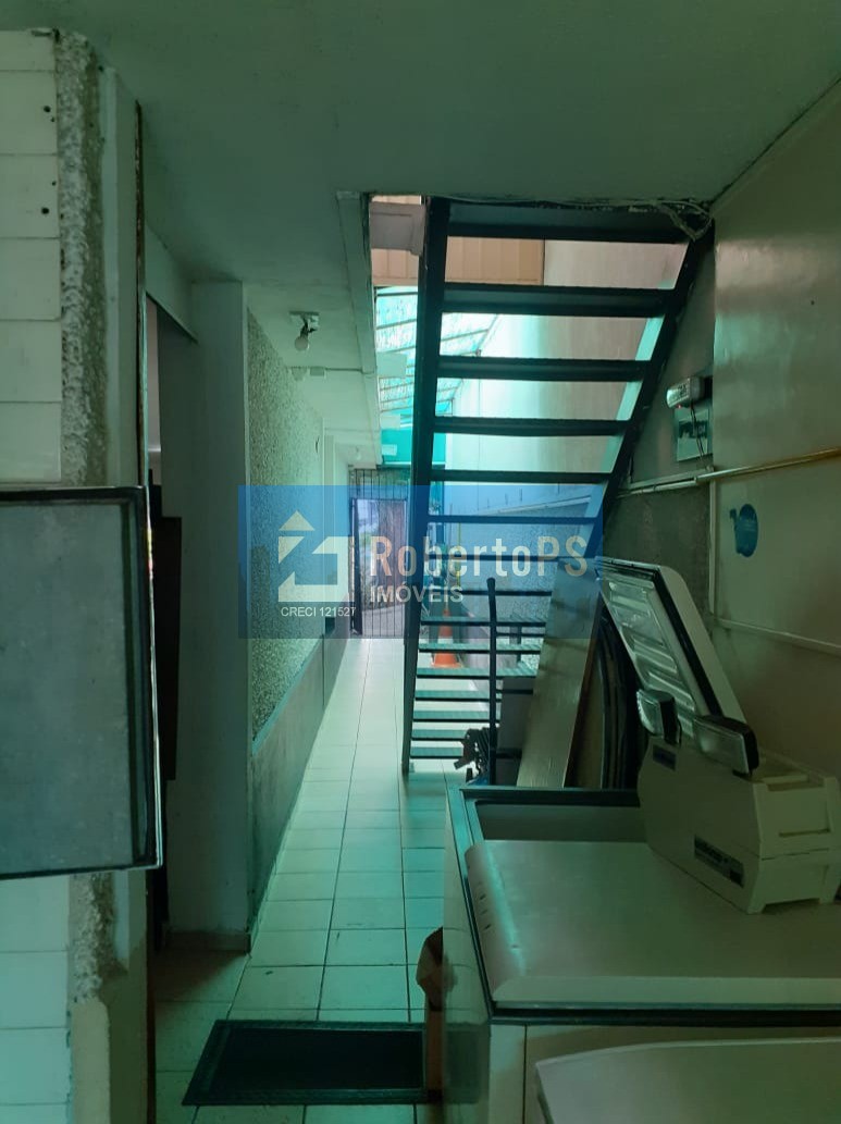 Prédio Comercial à Venda em São José dos Campos-SP: 20 Quartos, 10 Salas, 6 Banheiros, 15 Vagas de Garagem, 800m² no Jardim Bela Vista!