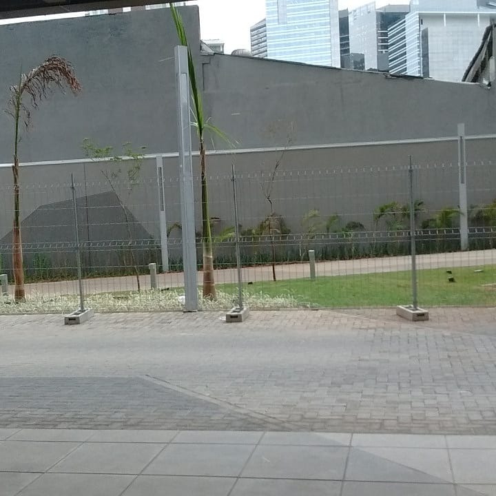 Prédio comercial de alto padrão com 60 quartos e 60 banheiro