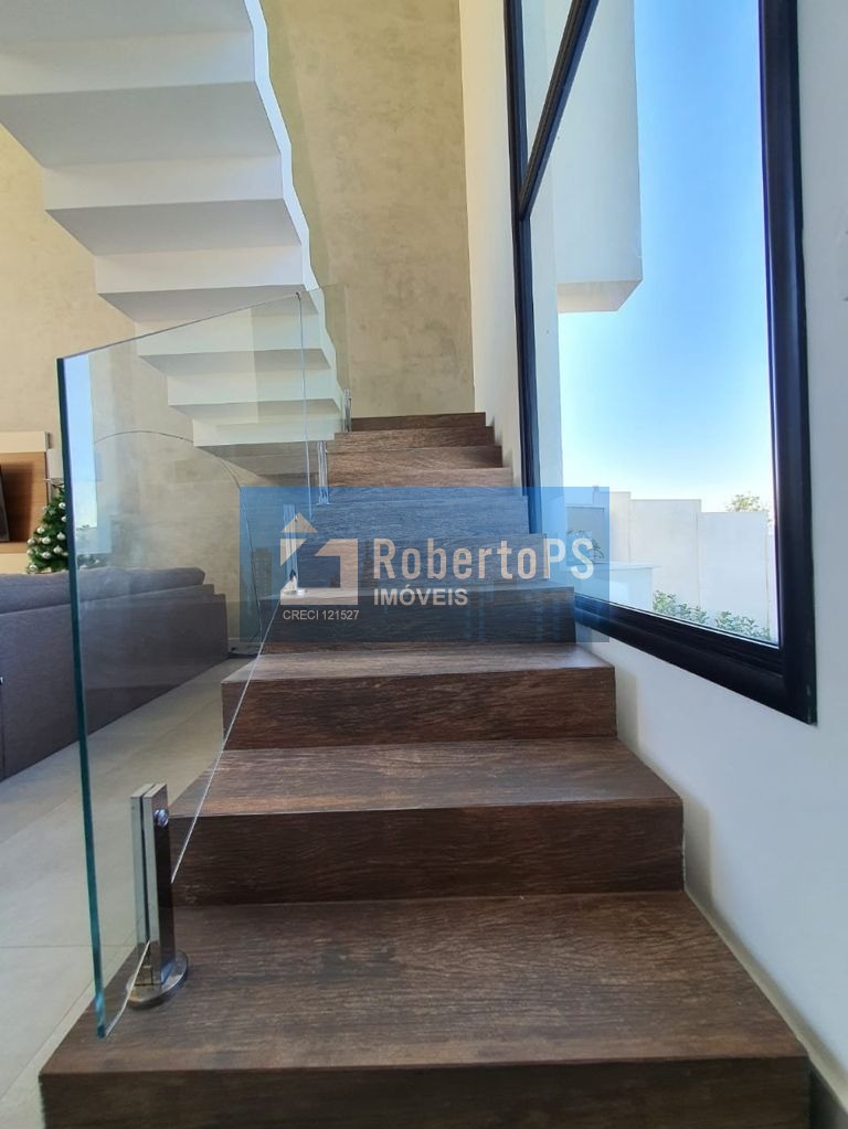Casa de luxo no urbanova: 4 quartos, 4 suítes, 7 banheiros, 
