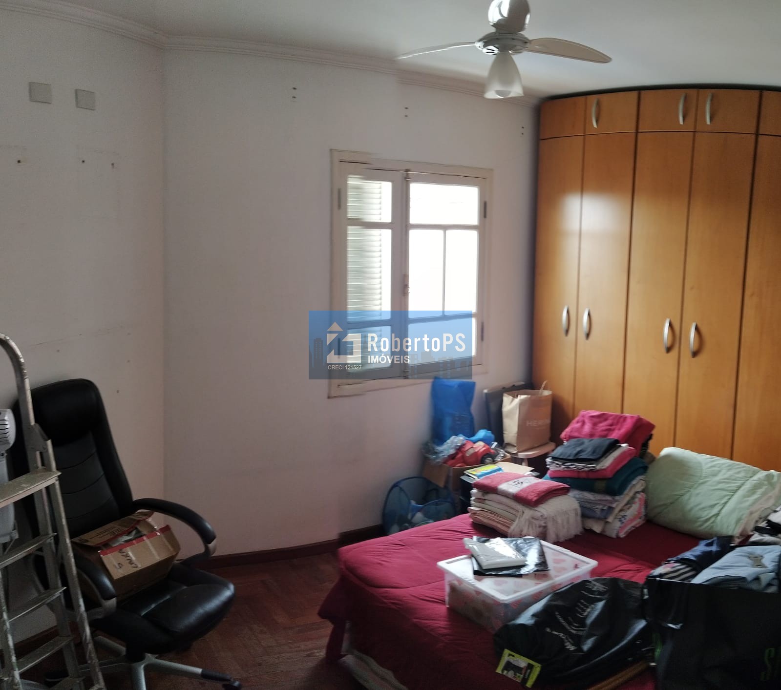 Casa de luxo em condomínio no Urbanova, São José dos Campos-SP: 4 quartos, 2 suítes, 5 banheiros, 4 vagas, 263m².
