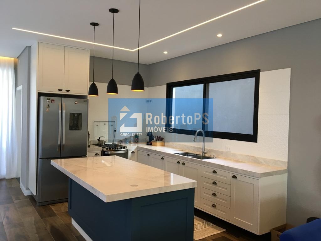 Imóvel de luxo no Urbanova: Casa em condomínio com 4 quartos, 2 suítes, 2 salas, 5 banheiros, 4 vagas de garagem e 333m².