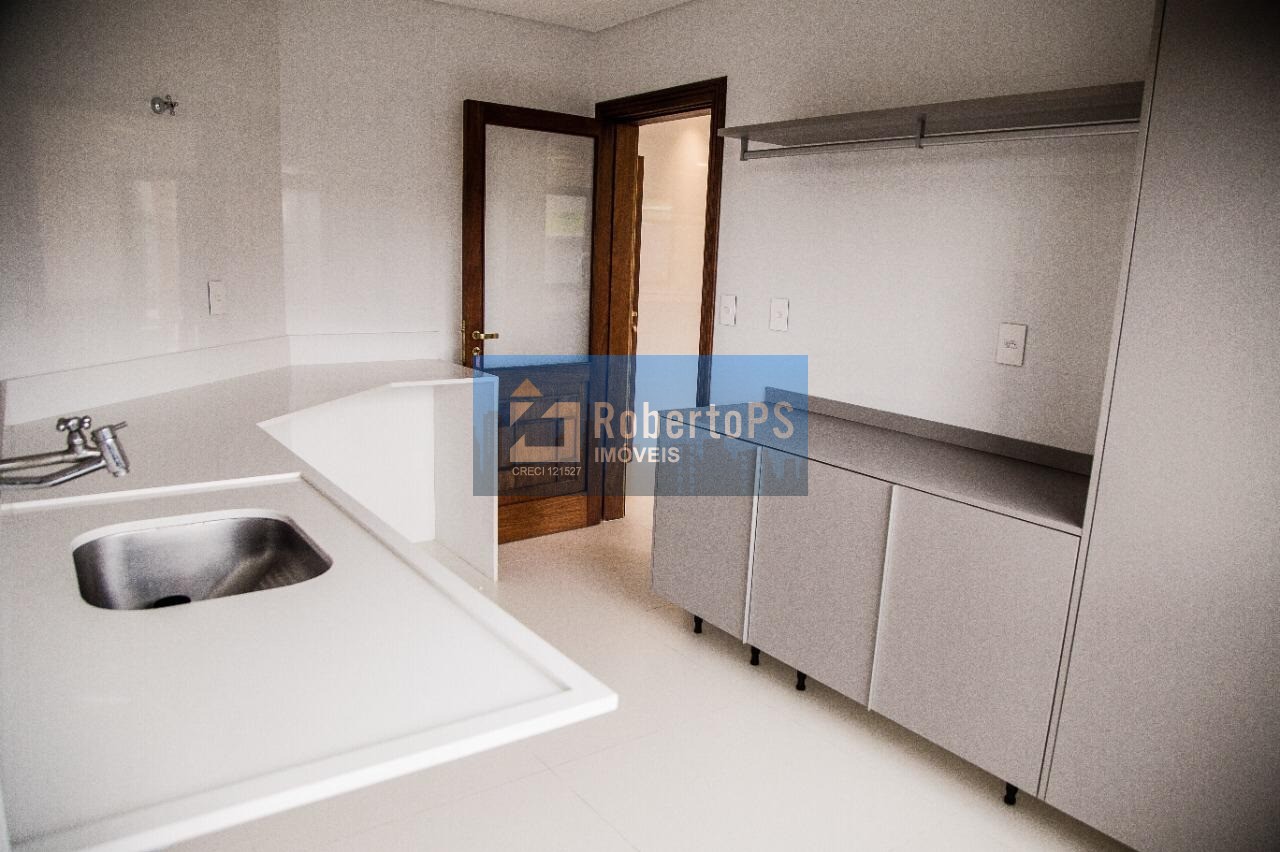 Casa de luxo à venda em condomínio no Jardim das Colinas, São José dos Campos-SP: 7 quartos, 6 suítes, 3 salas, 9 banheiros, 3 vagas, 700m².
