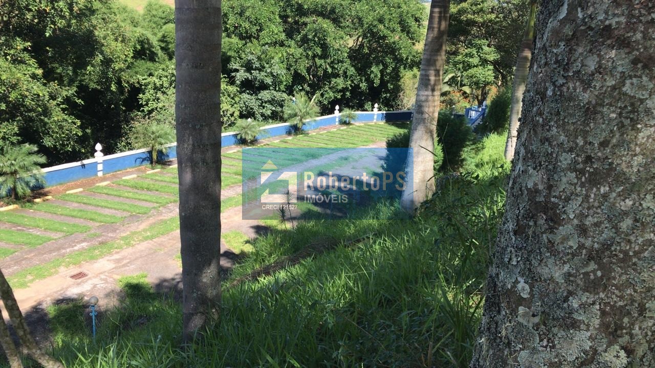 Linda Chácara com 16.000 metros de área a 10km do centro de SJCampos