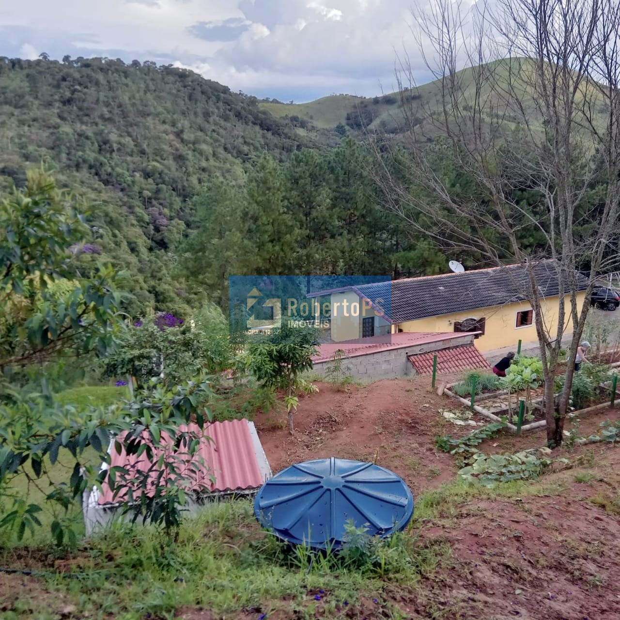 Chácara de 24000m2 (1 alqueire) com localização e vista maravilhosa