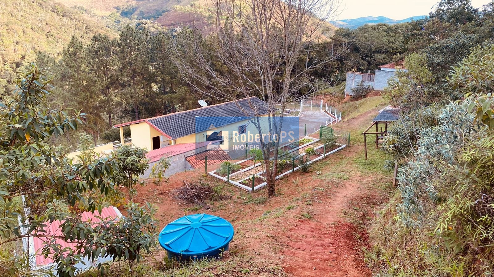 Chácara de 24000m2 (1 alqueire) com localização e vista maravilhosa