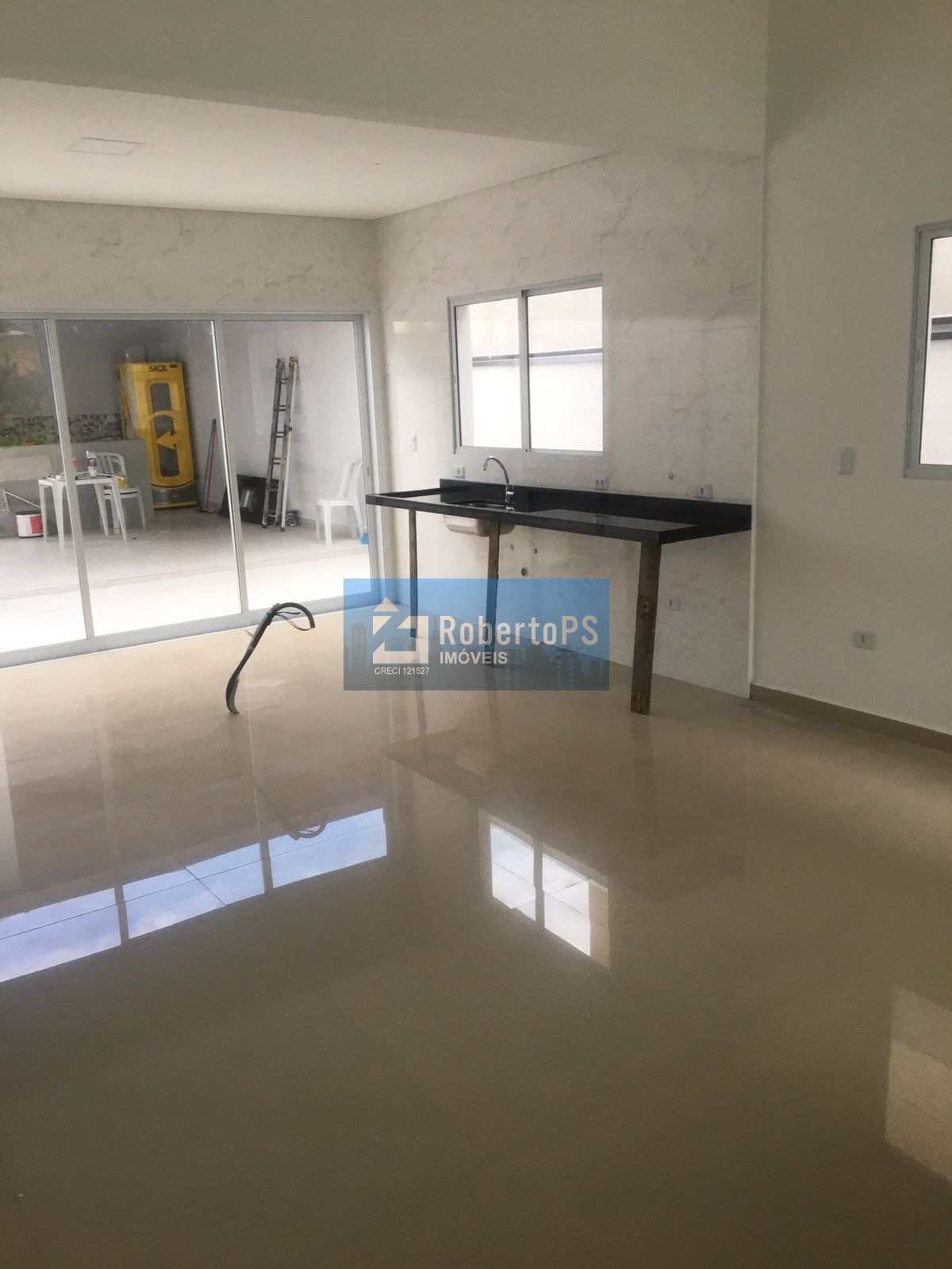 Venda R$ 899.000,00 bairro: terras do vale 150 m² au e 300m²