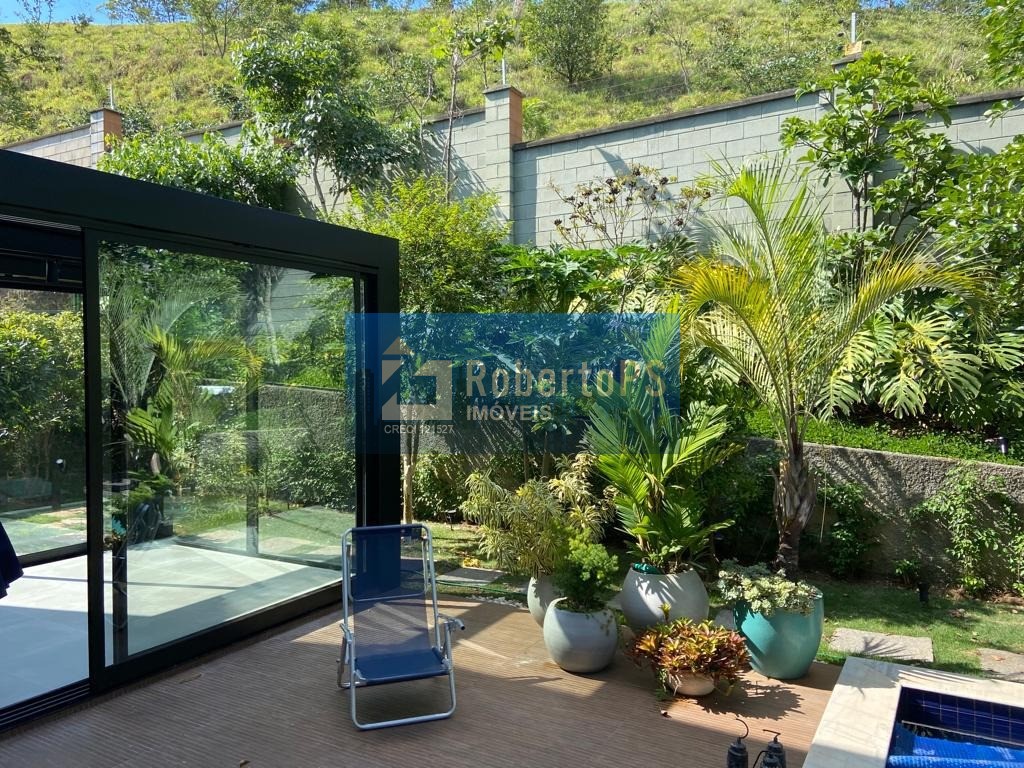 Casa de alto padrão em condomínio Alphaville II em São José dos Campos-SP: 3 quartos, 3 suítes, 3 salas, 5 banheiros, 4 vagas, 350m².