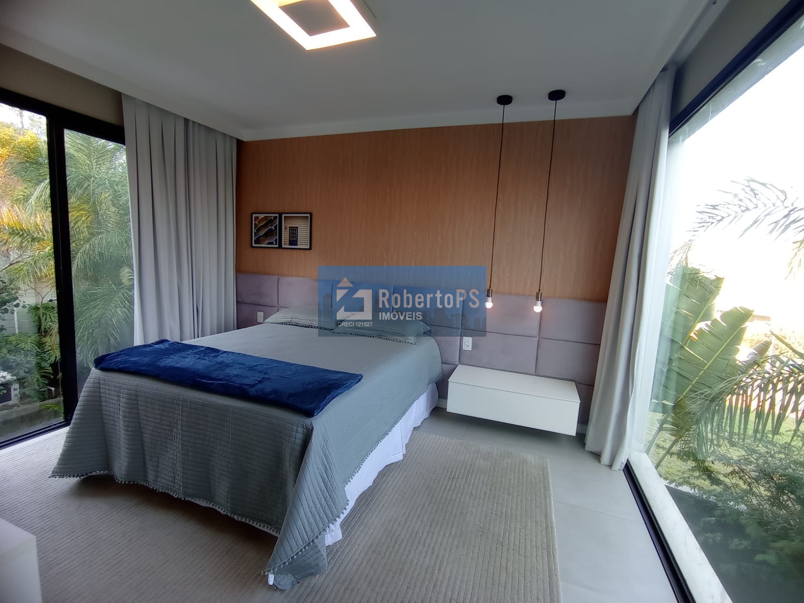 Casa de alto padrão em condomínio Alphaville II em São José dos Campos-SP: 3 quartos, 3 suítes, 3 salas, 5 banheiros, 4 vagas, 350m².