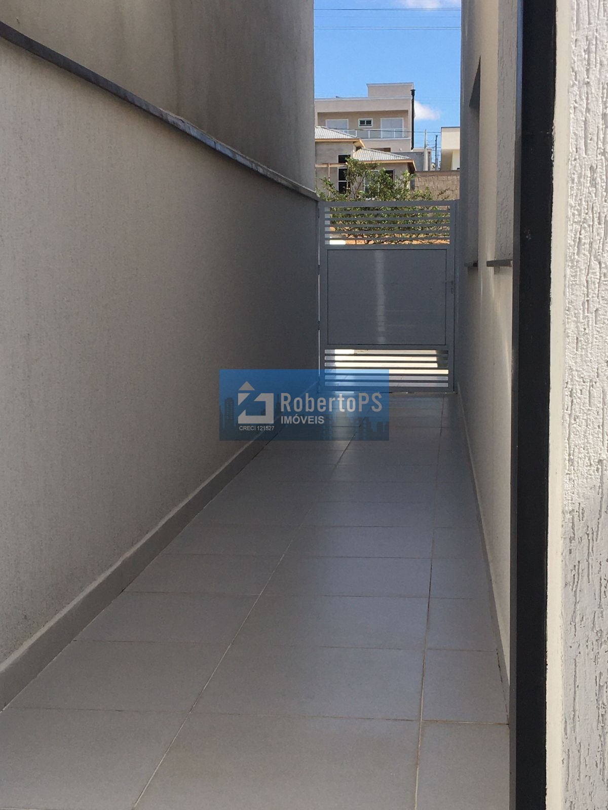 Venda R$ 899.000,00 bairro: terras do vale 150 m² au e 300m²