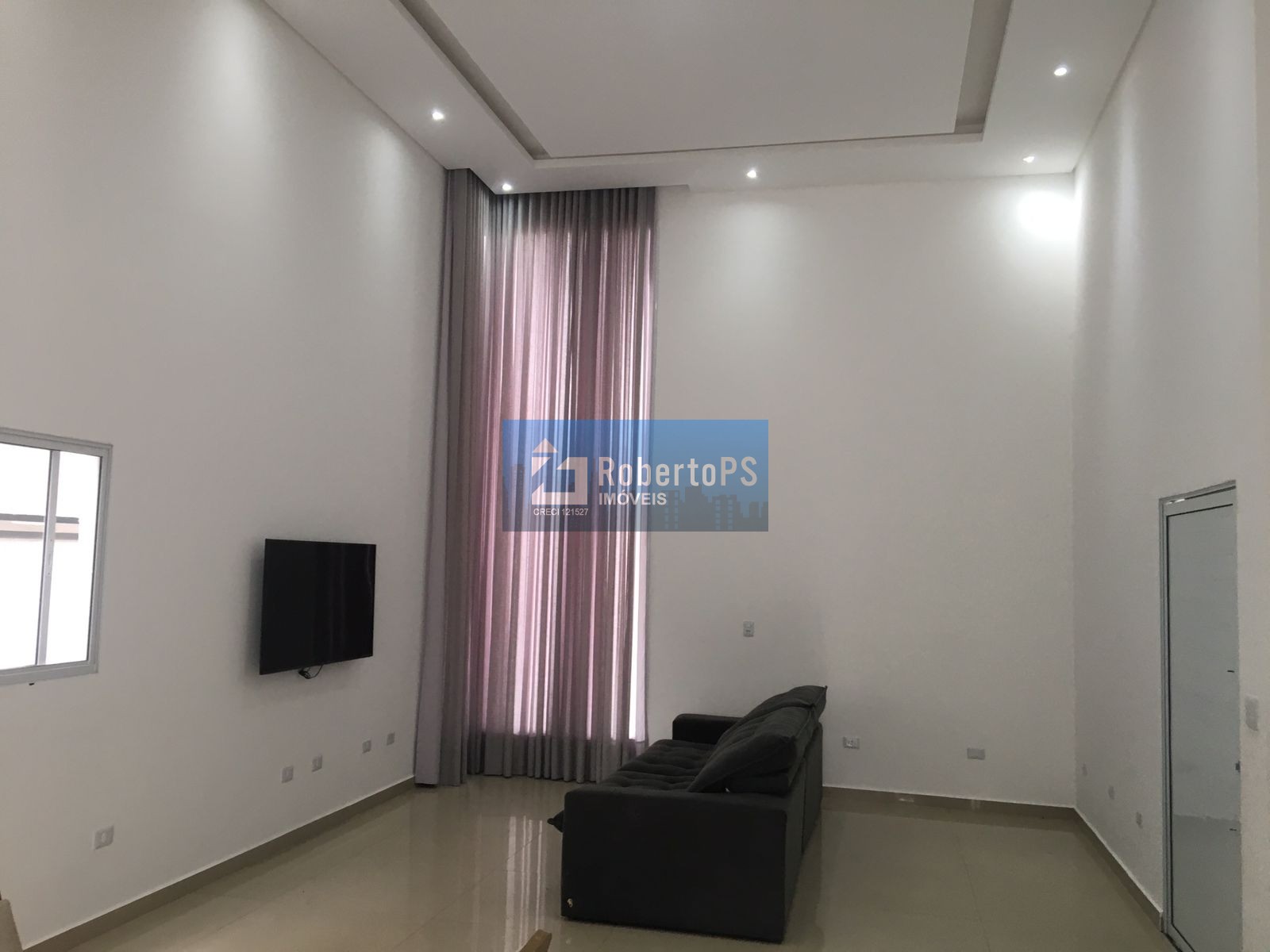 Venda R$ 899.000,00 bairro: terras do vale 150 m² au e 300m²