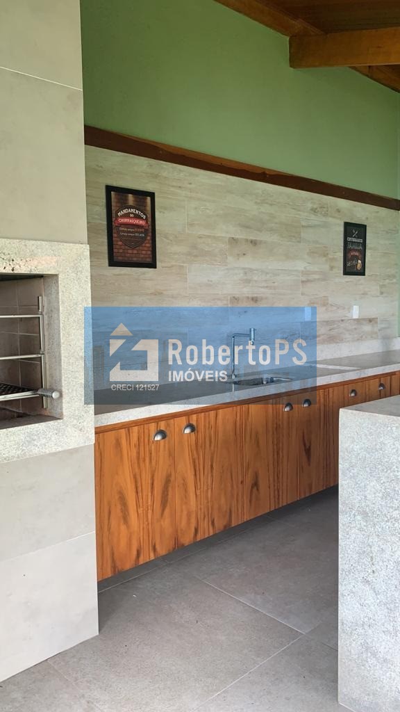 Magnífica Casa de Luxo à Venda em Ubatuba-SP, Bairro Maranduba - 3 Quartos, 3 Suítes, 2 Salas, 6 Banheiros, 2 Vagas, 600 m².
