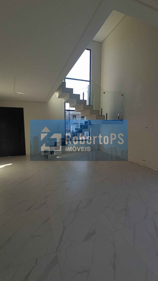 Casa em Condomínio à Venda em São José dos Campos-SP, 4 quartos, 1 suíte, 2 salas, 5 banheiros, 2 vagas, 241m². Venha Conferir!