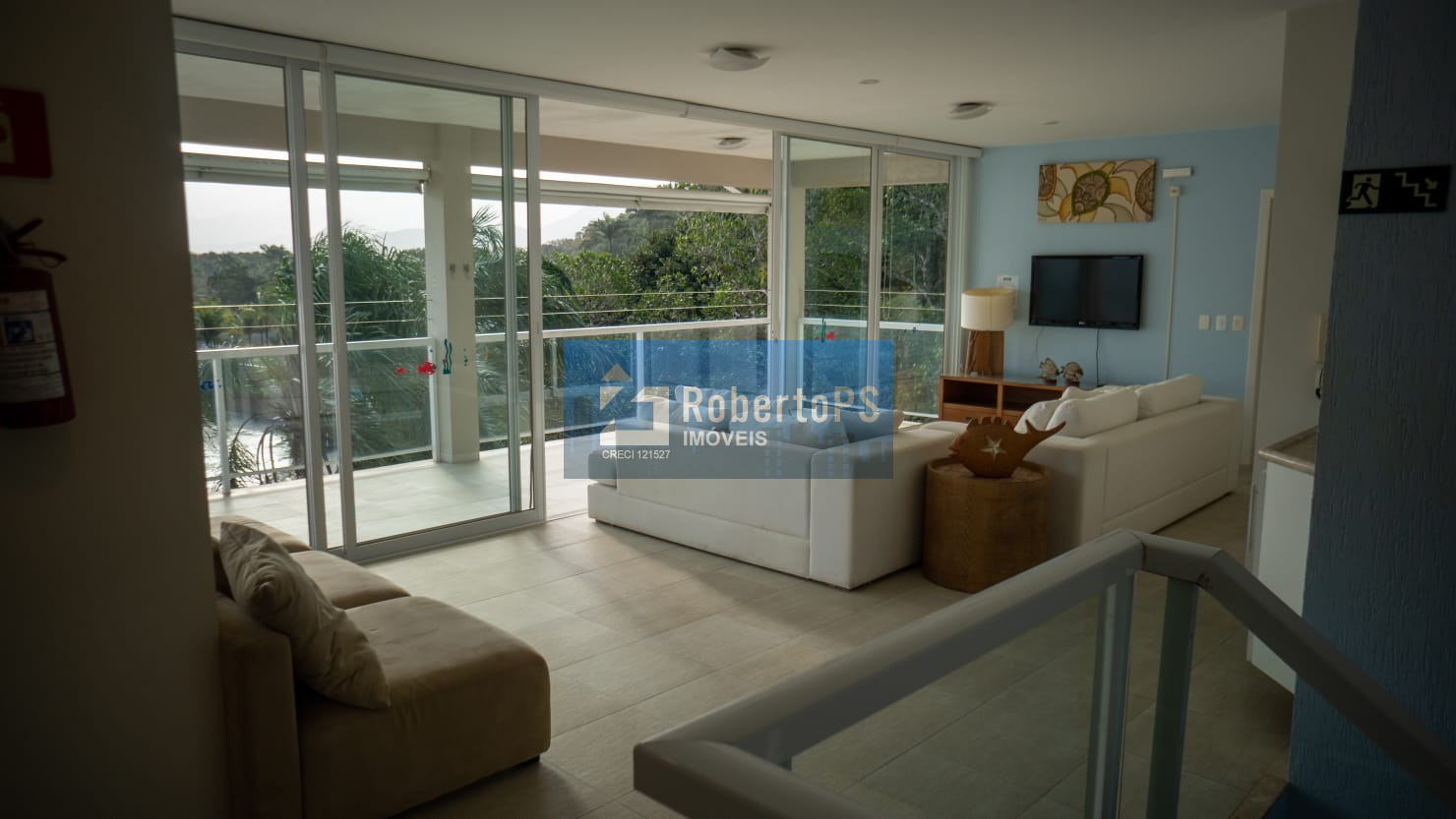 Oportunidade única: Pousada à venda em Ubatuba-SP, Centro - 20 quartos, 20 suítes, 60 salas, 22 banheiros, 20 vagas, 884m².