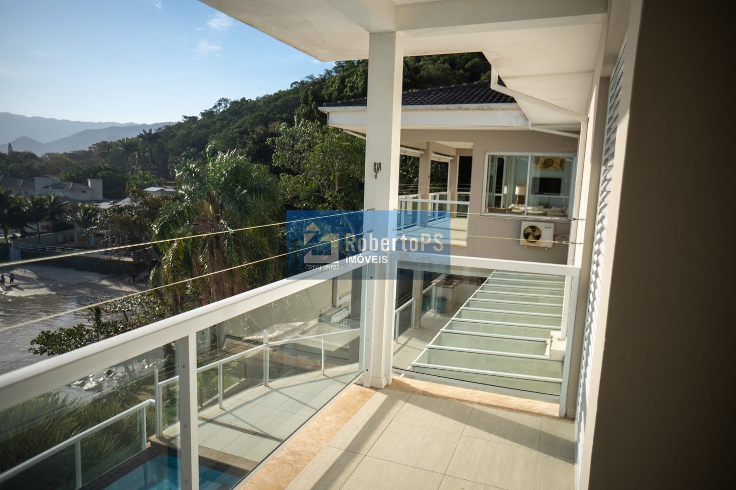 Oportunidade única: Pousada à venda em Ubatuba-SP, Centro - 20 quartos, 20 suítes, 60 salas, 22 banheiros, 20 vagas, 884m².