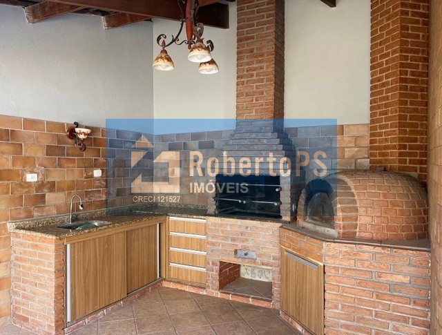 Residência alto padrão em condomínio, um luxo