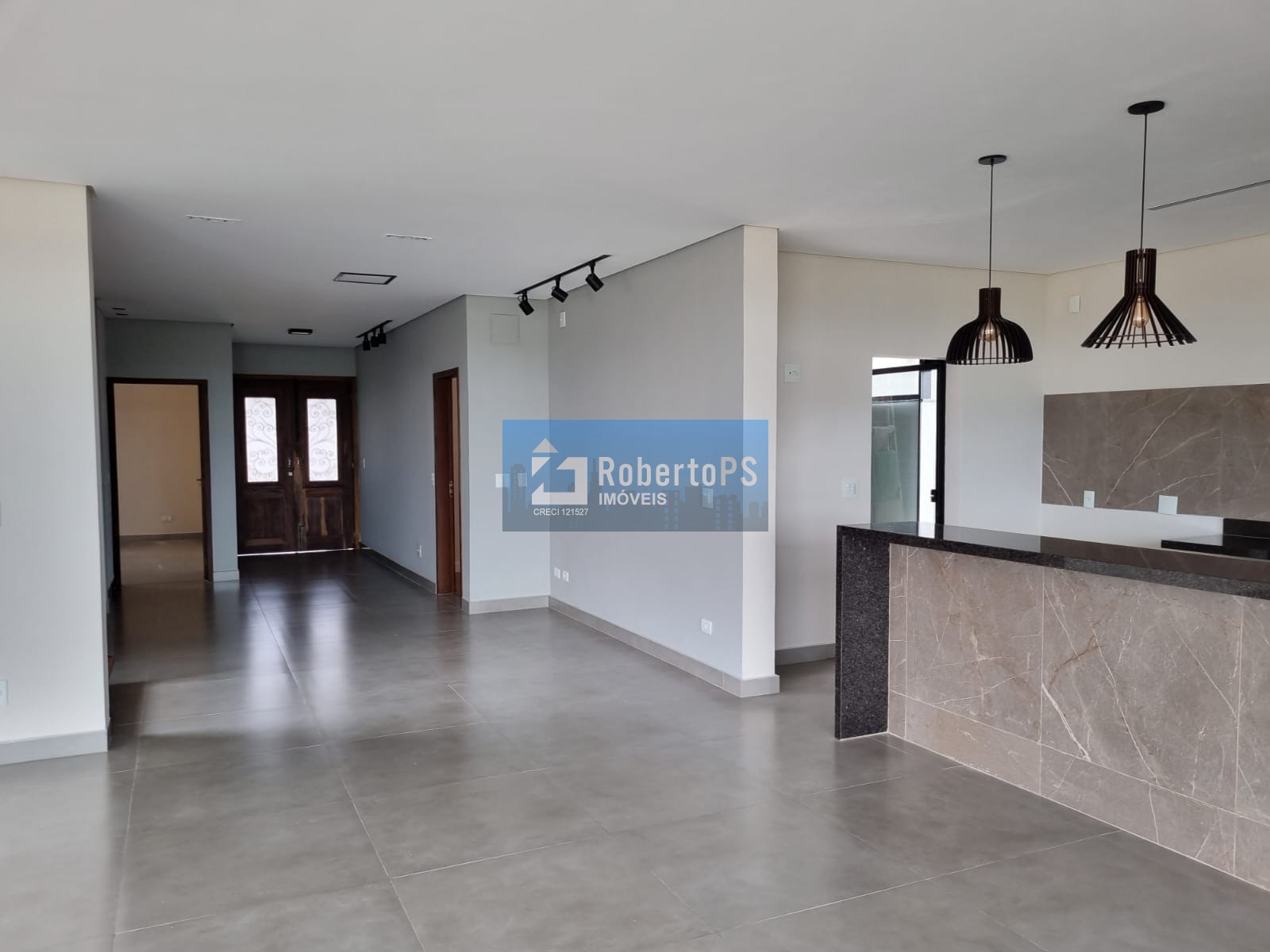 Casa maravilhosa 4 suítes, área gourmet e piscina aquecida no Urbanova