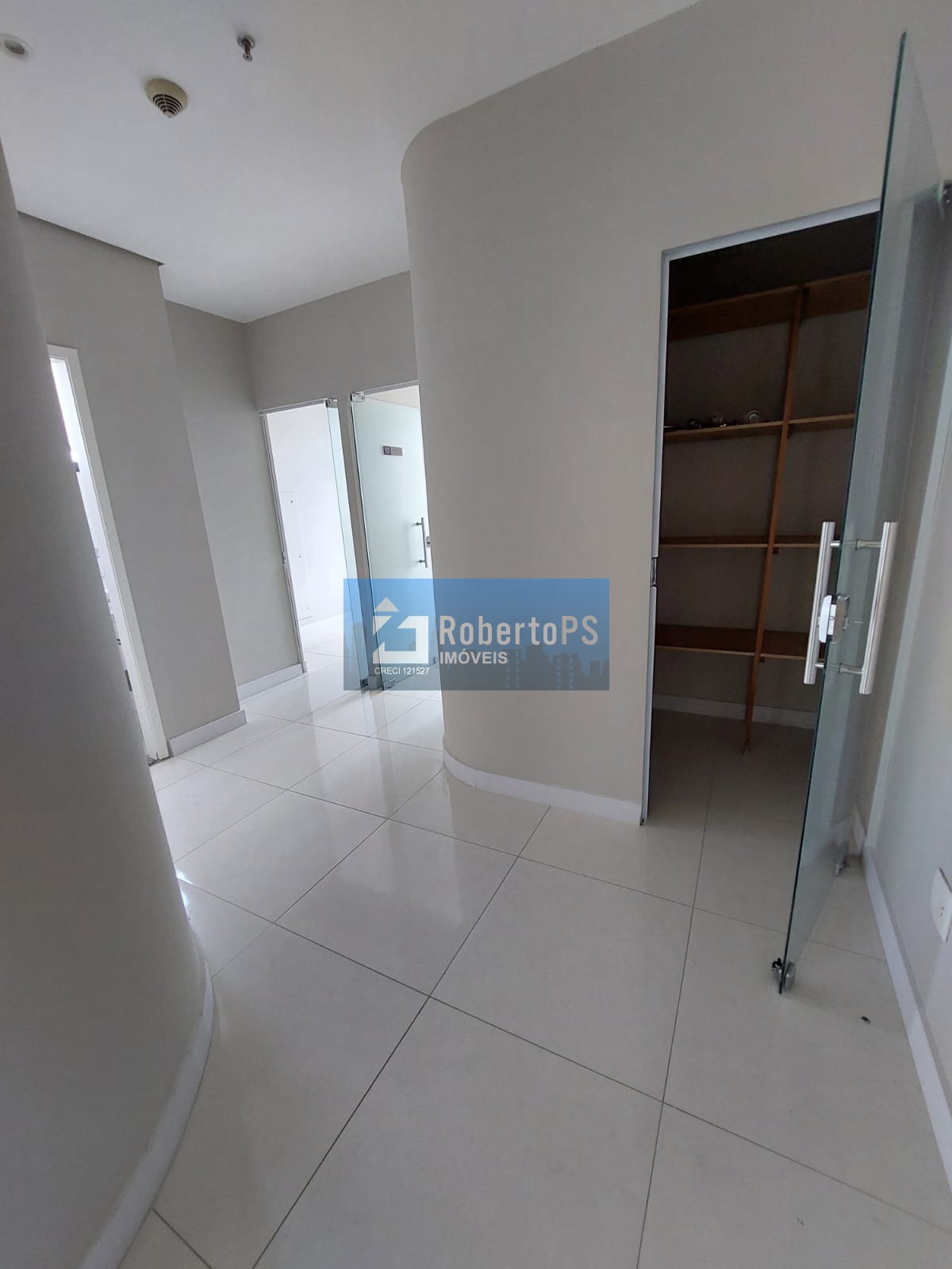 Sala comercial de alto padrão no jardim aquárius: 4 salas, 2