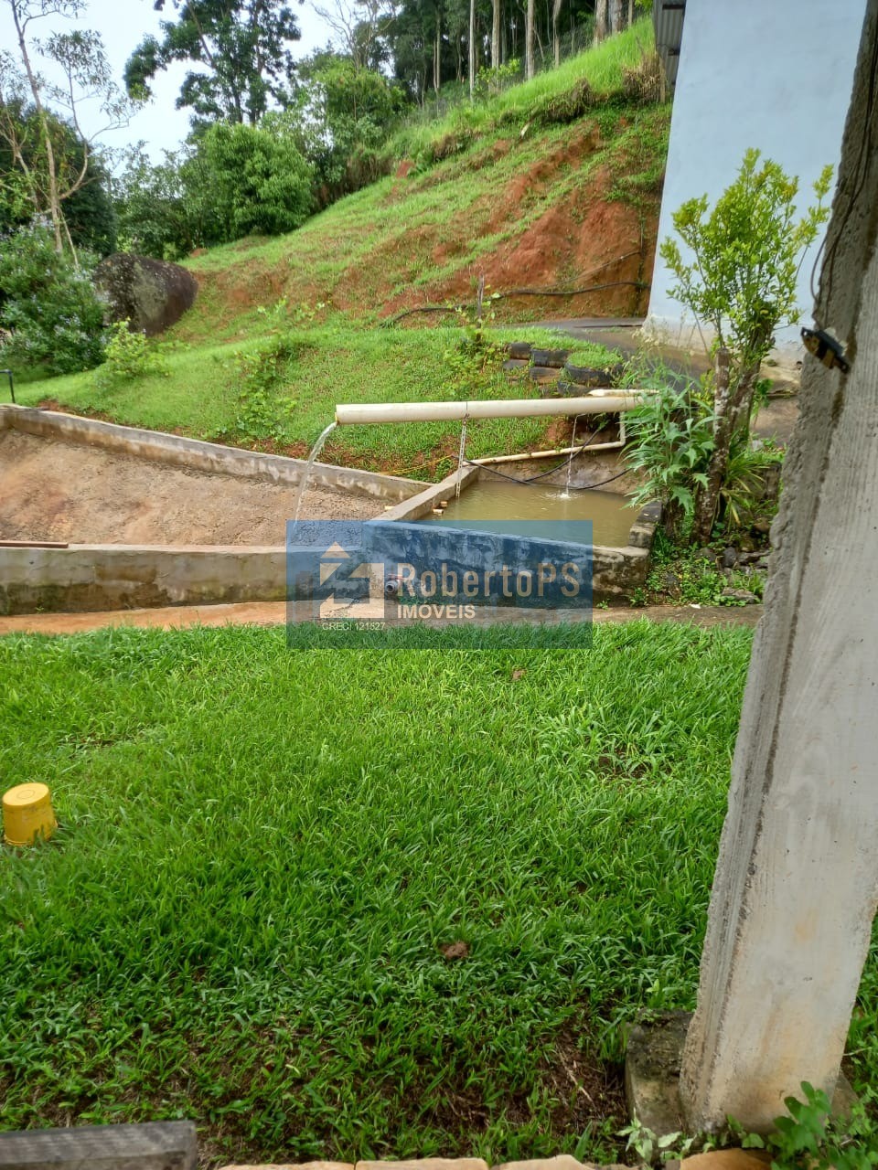 Vendo sitio de luxo no canto das águas em jacareí-sp: 3 quar