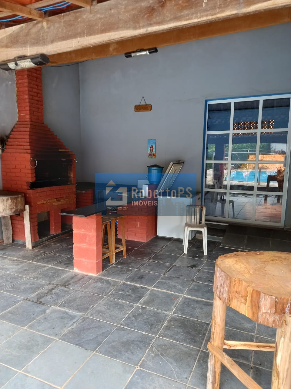 Vendo Sitio de Luxo no Canto das Águas em Jacareí-SP: 3 quartos, 1 sala, 2 banheiros, 1 vaga de garagem, 28.000m² de área.
