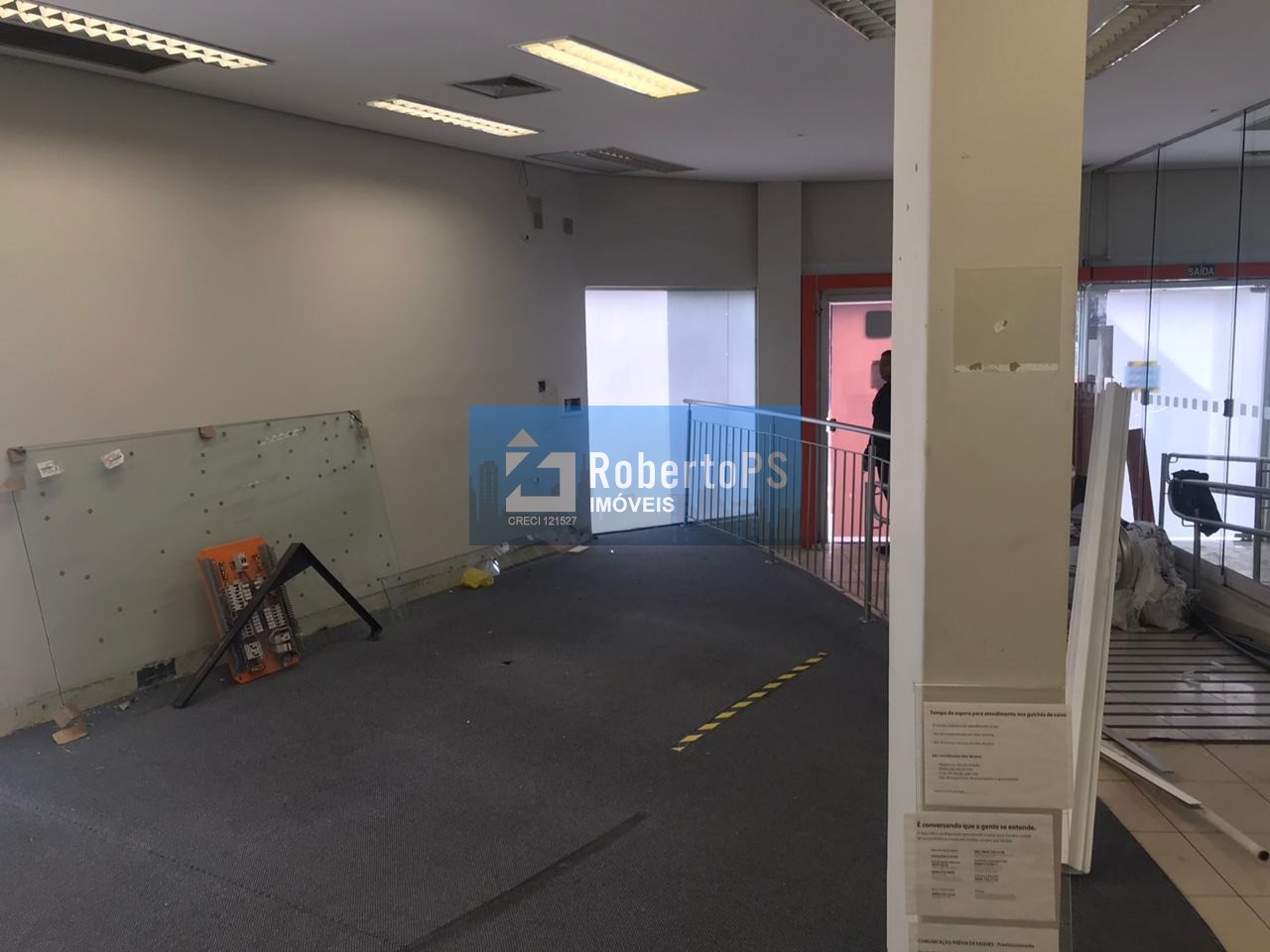 Predio Comercial de Alto Padrão no Jardim Paulista em São José dos Campos-SP: 2 Banheiros e 400m² de Área!