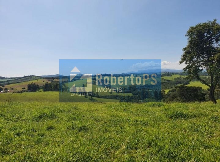 Fazenda de 242 hectares no centro de cruzília-mg, com 8 banh