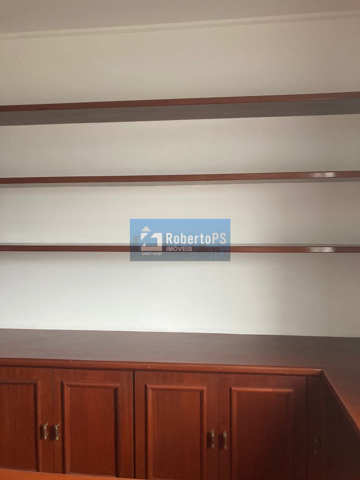 Abaixamos o valor desse imperdível apartamento à venda em Pindamonhangaba-SP, Centro: 3 quartos, 1 suíte, 1 sala, 3 banheiros, 2 vagas. 135,00m²