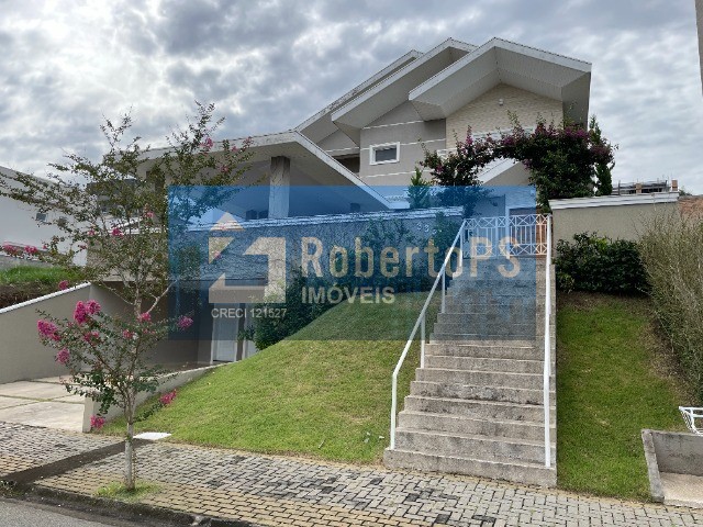 Lindo sobrado em condomínio no urbanova com vista para serra