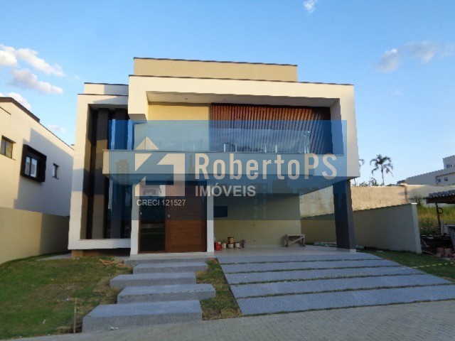 Sobrado com 4 suítes à venda, 374 m² por R$ 3.340.000 - cond