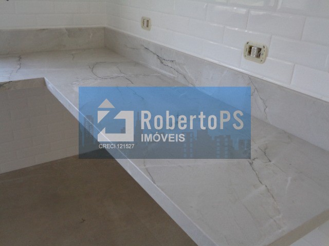 Sobrado com 4 suítes à venda, 374 m² por R$ 3.340.000 - cond