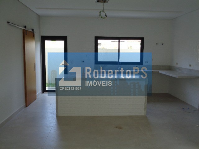 Sobrado com 4 suítes à venda, 374 m² por R$ 3.340.000 - cond
