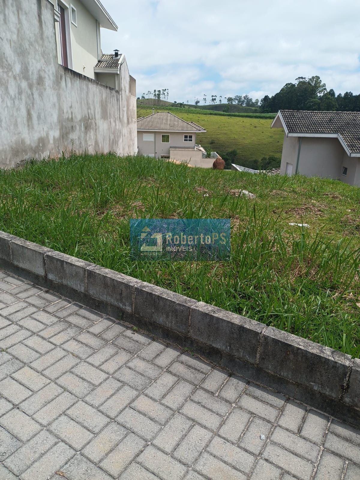 Terreno em excelente condomínio em santana com tamanho de 35