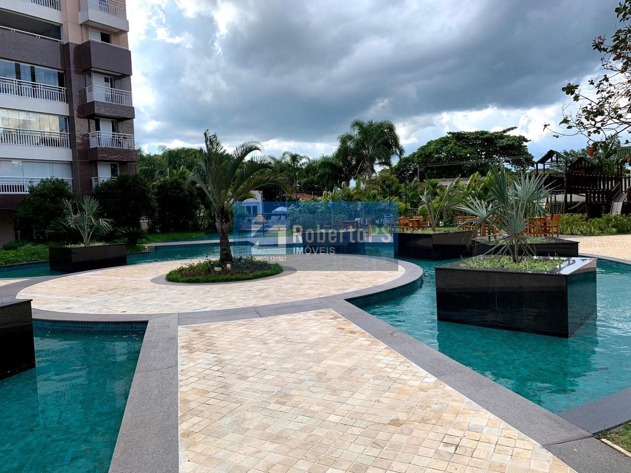 Excelente apartamento no Esplanada Life Clube