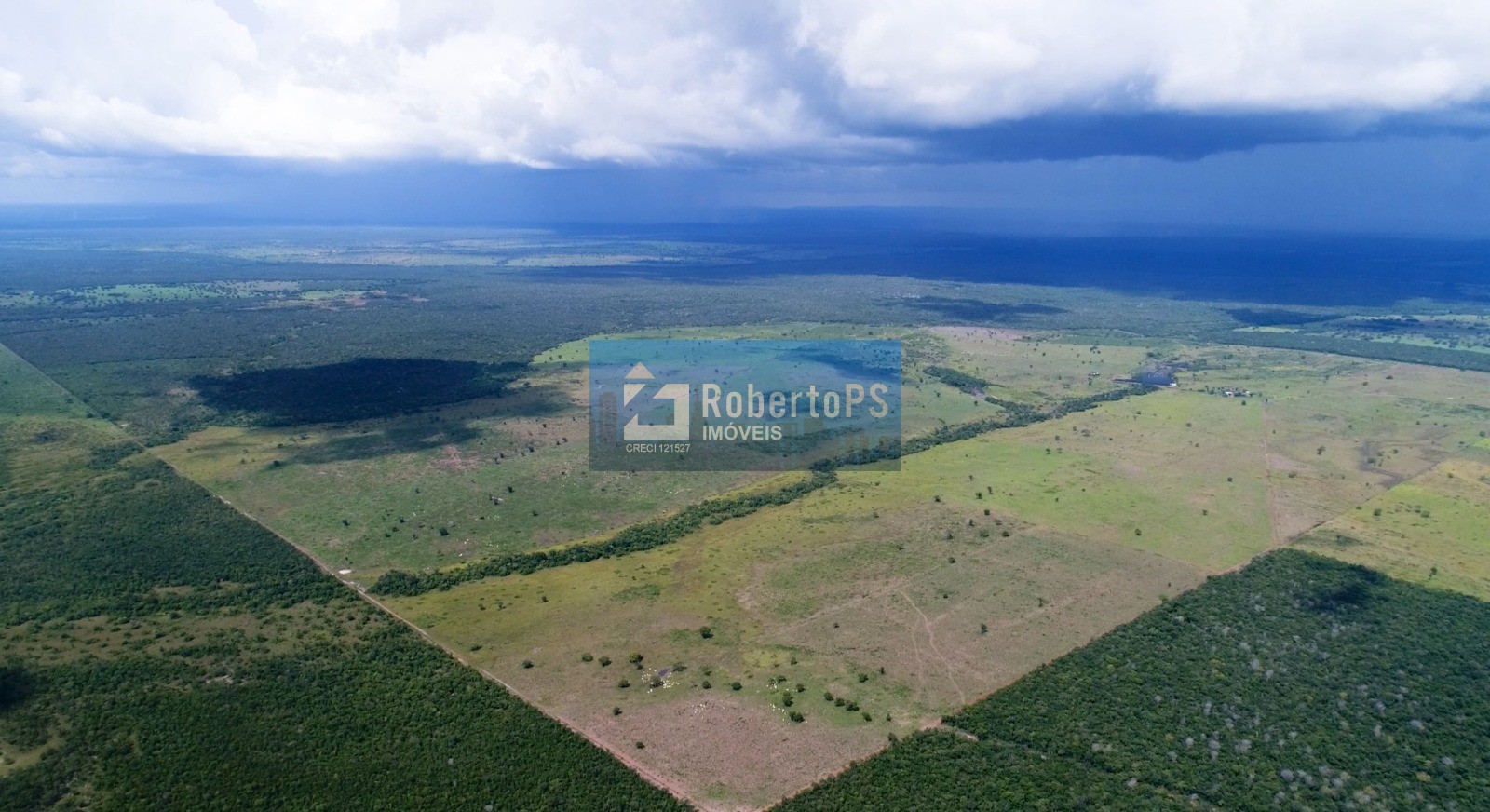 Fazenda de luxo no setor central de duerê-to: 4 quartos, 2 b