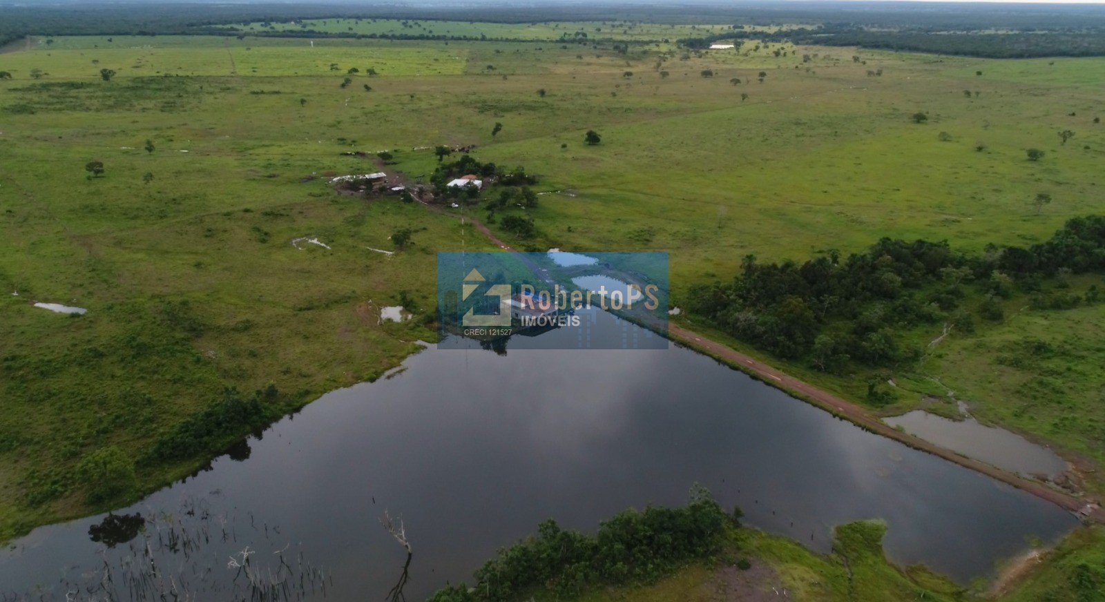 Fazenda de luxo no setor central de duerê-to: 4 quartos, 2 b