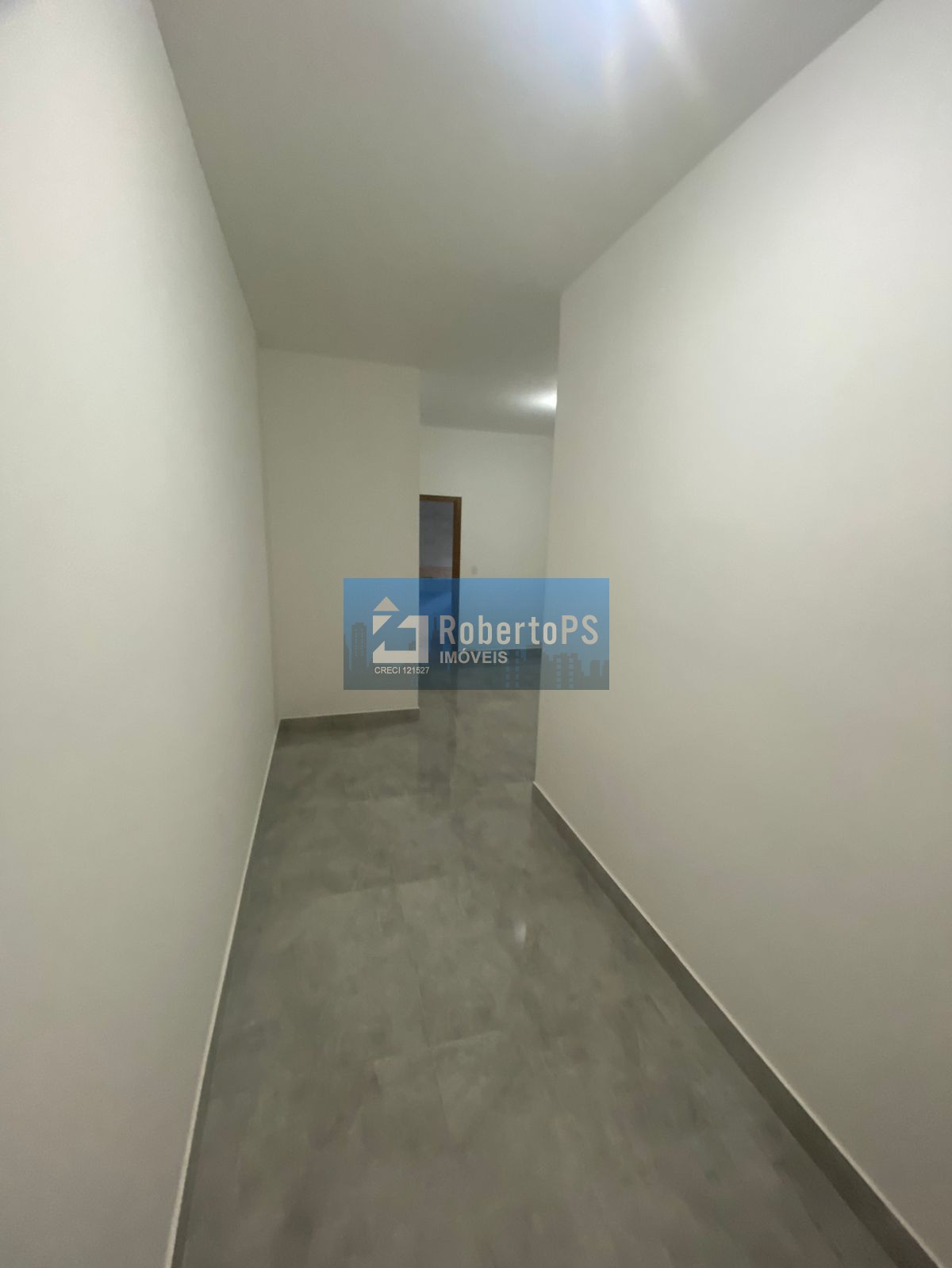 Casa linda com 3 dormitórios em Condomínio em Santana.