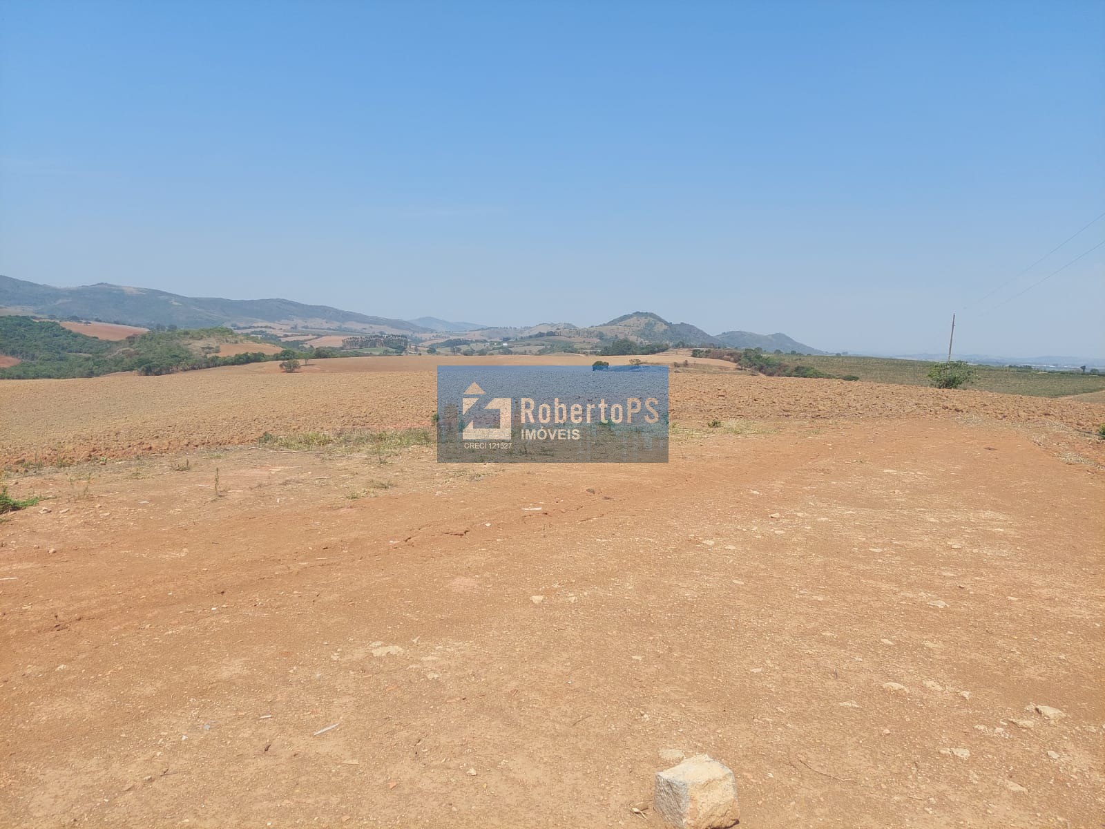 Fazenda de luxo no centro de são gonçalo do sapucaí-mg com 8