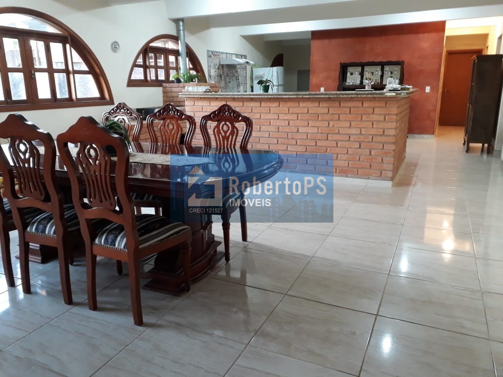 Fazenda à venda em sarapuí-sp: 15 quartos, 15 suítes, 4 sala