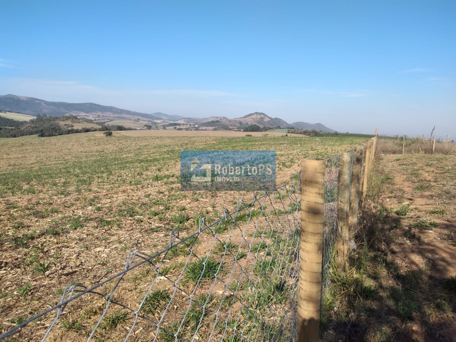 Fazenda de luxo no centro de são gonçalo do sapucaí-mg com 8