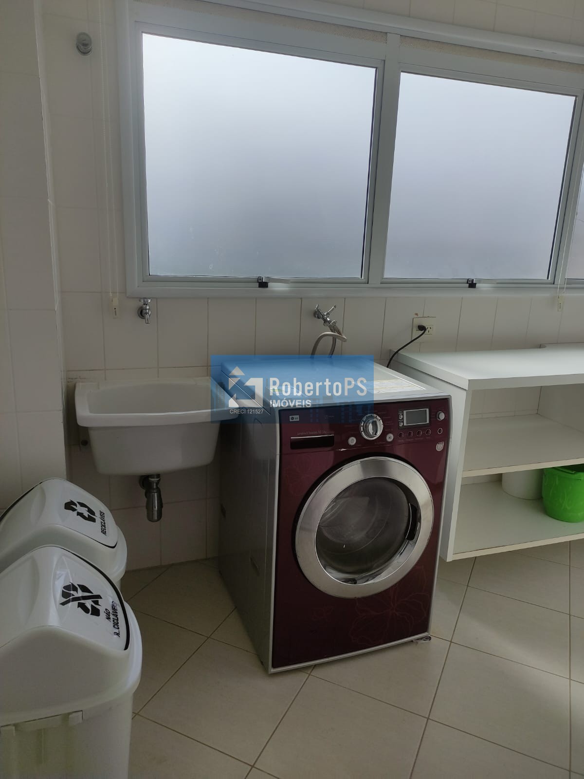 Apartamento lindíssimo na Riviera de São Lourenço com 3 suítes, mobiliado e planejado