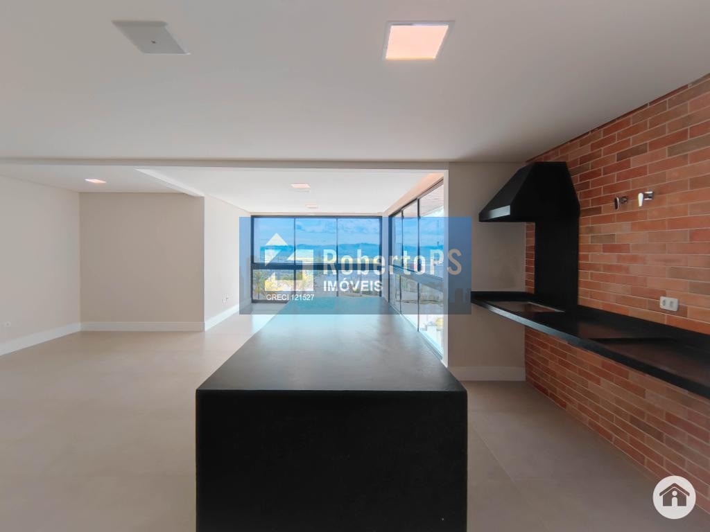 Casa Maraviilhosa em condomínio no Urbanova com energia solar e piscina com borda infinita