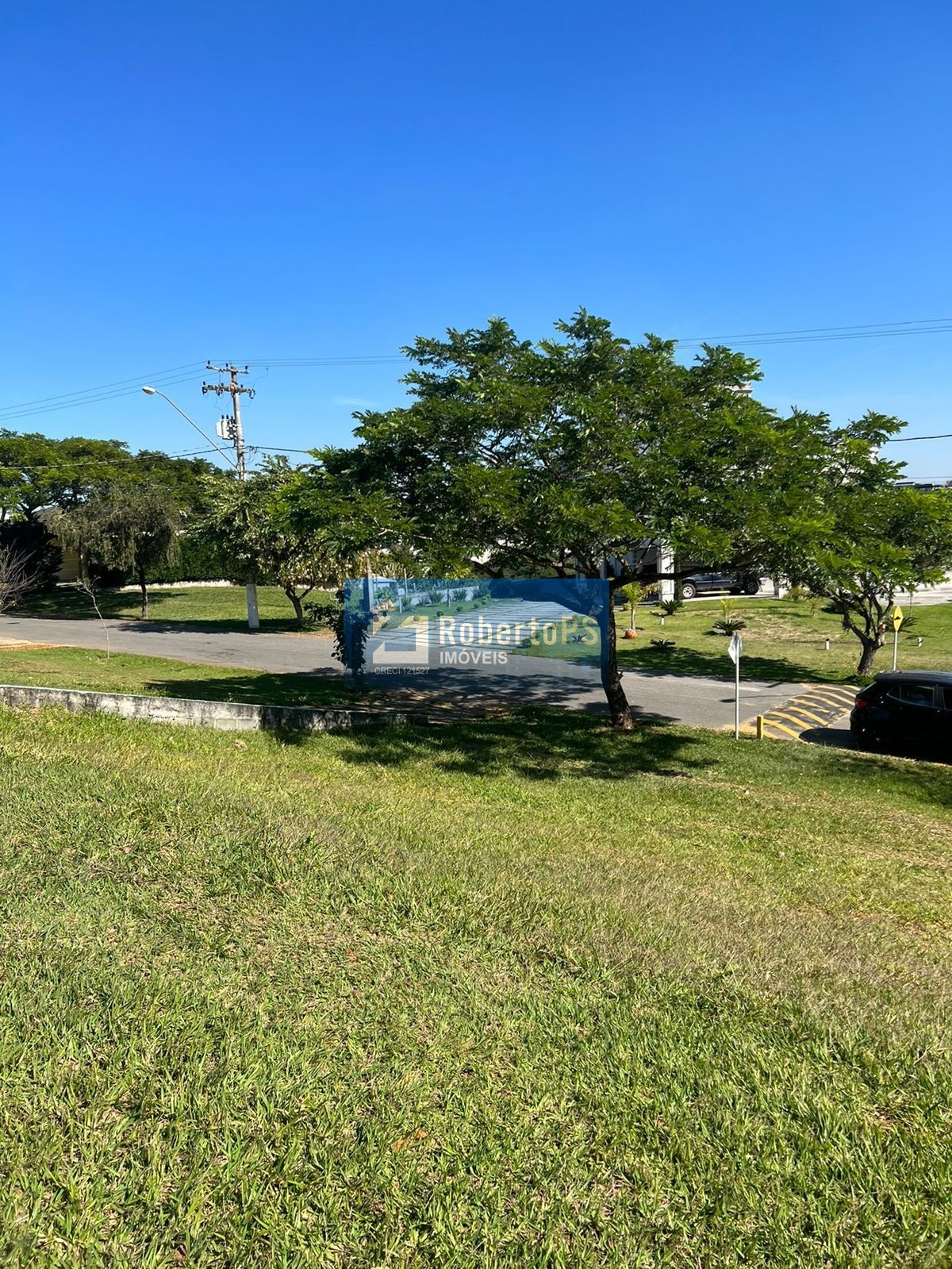 Terreno com linda vista em condomínio em jacareí.