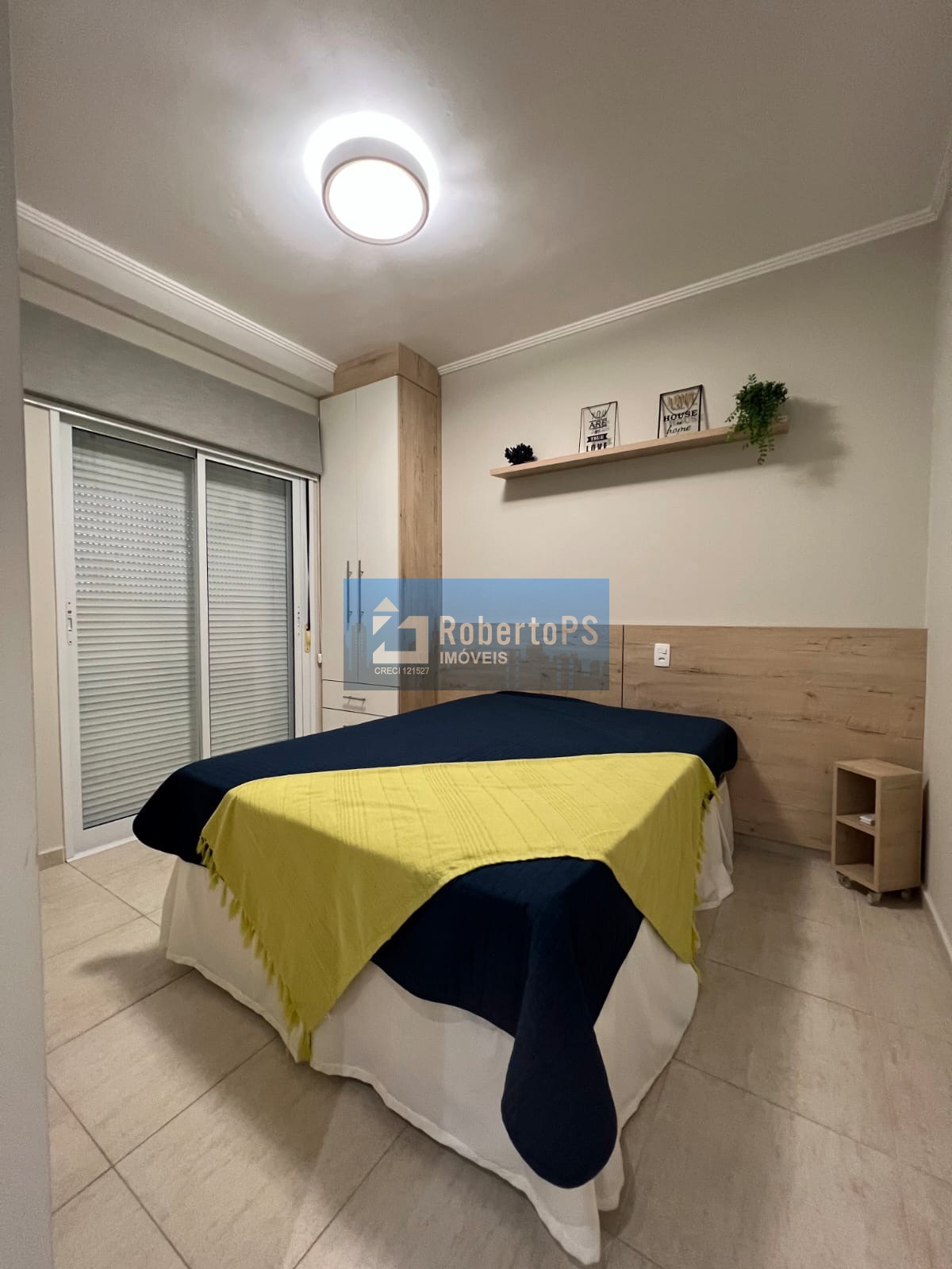 Apartamento lindíssimo na Riviera de São Lourenço com 3 suítes, lavabo, mobiliado e decorado. Oportunidade!