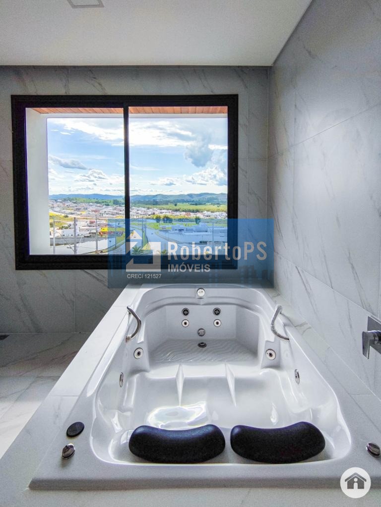 Casa Maraviilhosa em condomínio no Urbanova com energia solar e piscina com borda infinita