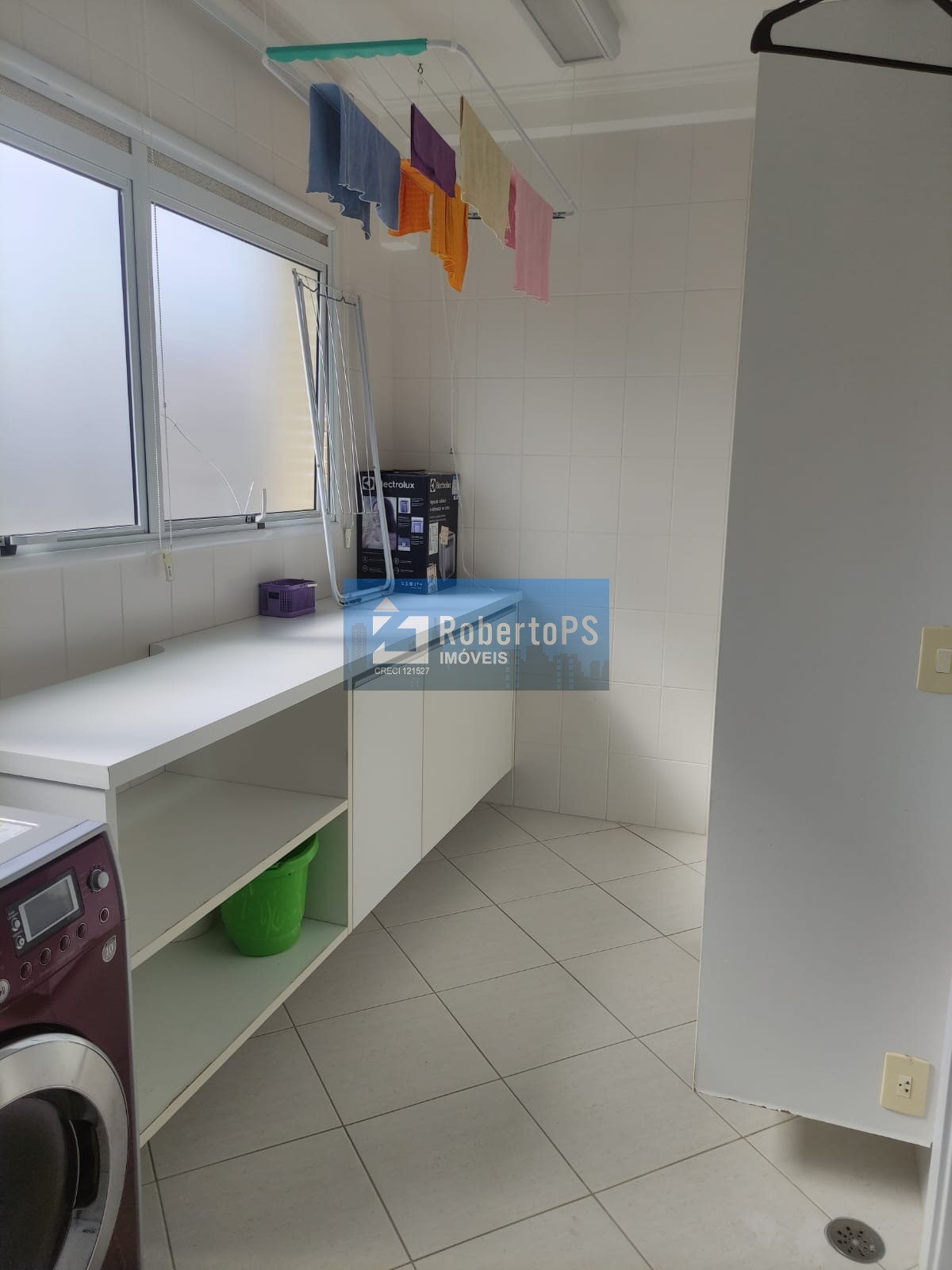Apartamento lindíssimo na Riviera de São Lourenço com 3 suítes, mobiliado e planejado