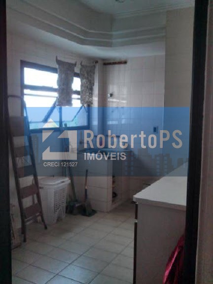 Belíssimo Apartamento de 187m² com Localização Privilegiada e Área de Lazer, no Centro de Taubaté.